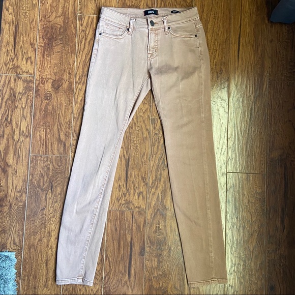 BDG Jeans - Picture 2 of 6
